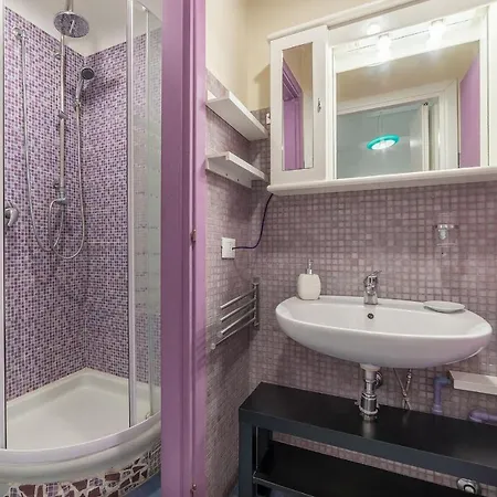 Guesthost - Monti Artistic Flat Apartament Rzym