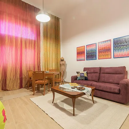 Guesthost - Monti Artistic Flat *